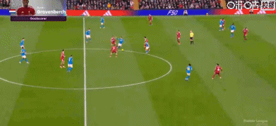 首球来了！第43分钟，维尔茨接埃基蒂克助攻巧射破门！利物浦2-0领先狼队